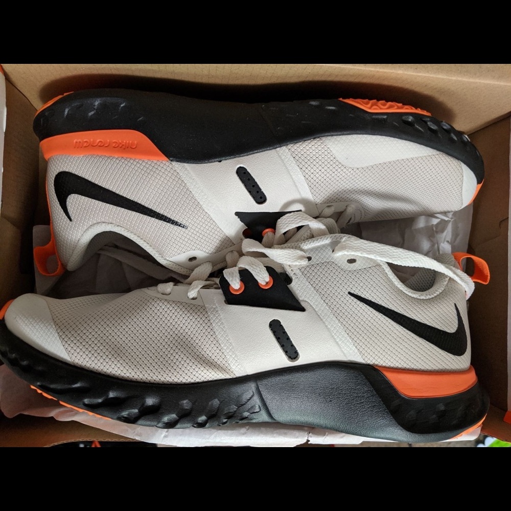 Mens Nike Renew Retaliation!